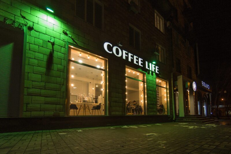 Top Cafe Startup Mistakes to Avoid for Success
